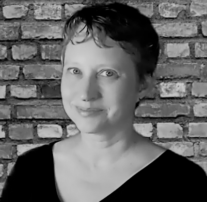 Andrea  Hussong Headshot