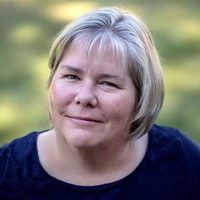 Amy Blank Wilson Headshot